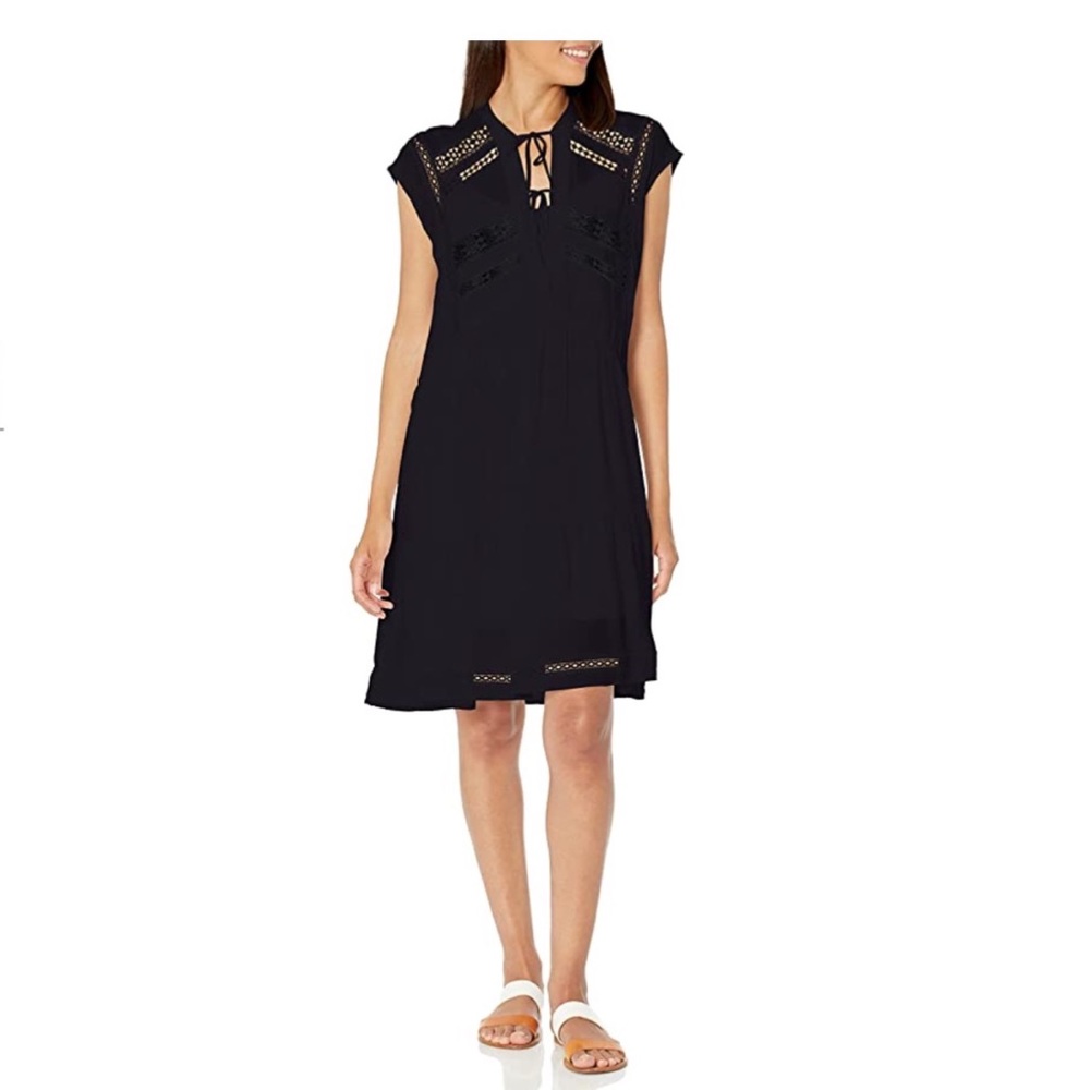 Lucky Brand Tie Neck Lace Inset Dress/Coverup 🔥HP🔥